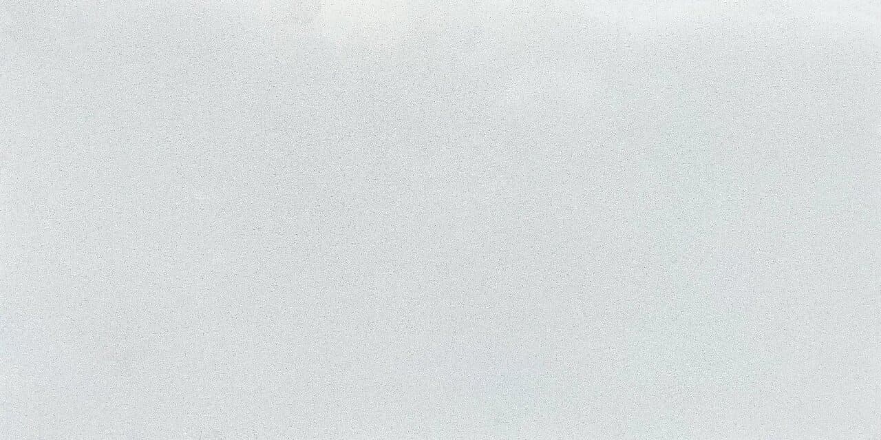 LF 2019 Crystal White