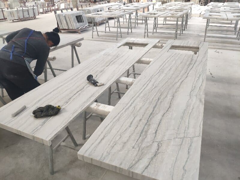 installing quartzite countertops